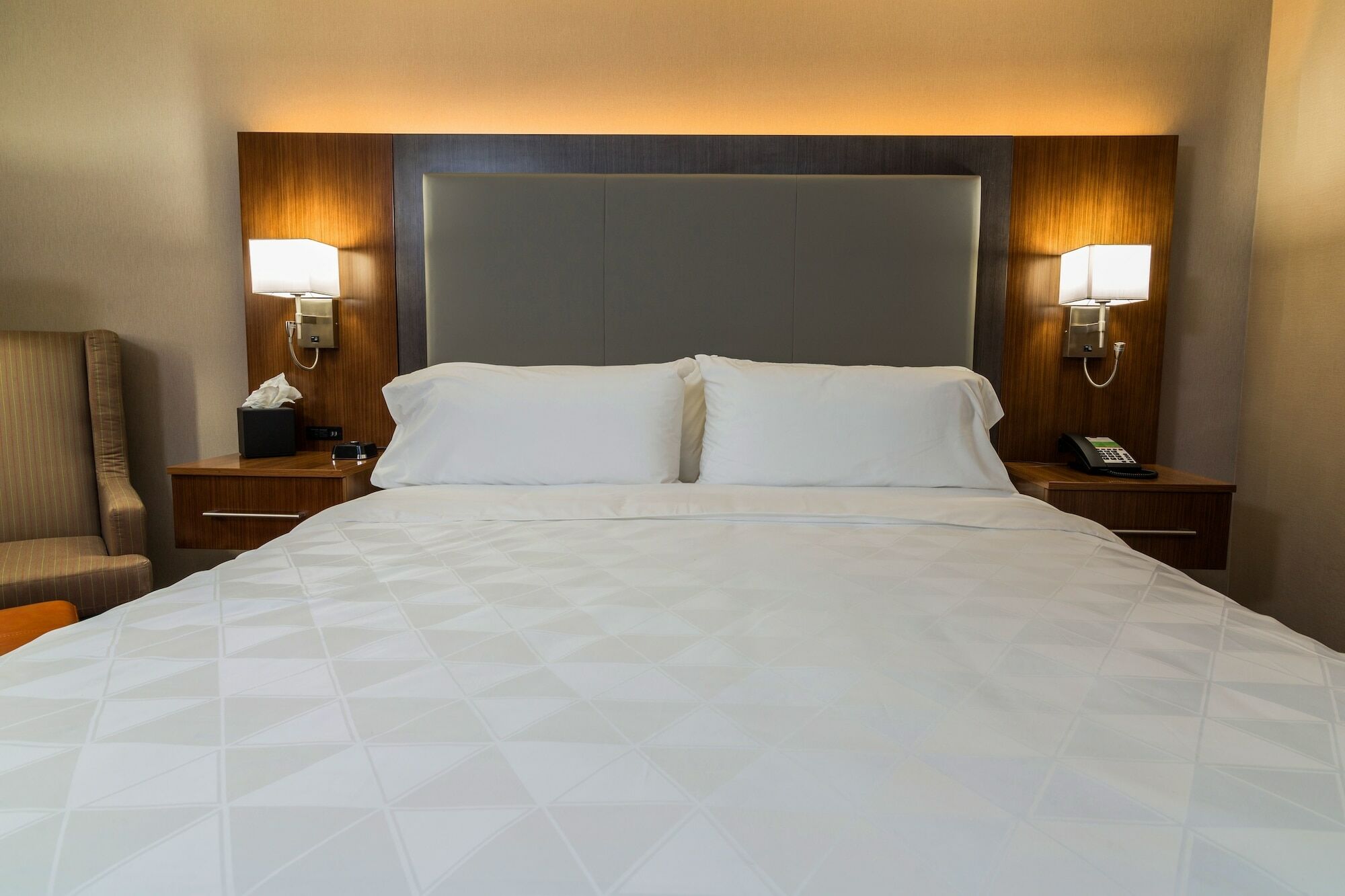 Holiday Inn Chicago Sw-Countryside Confctr By Ihg Exterior photo